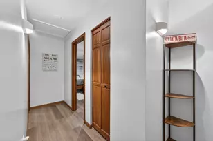 450 Hunter Dr, Carol Stream, IL 60188 - Photo 21