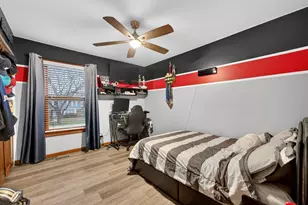 450 Hunter Dr, Carol Stream, IL 60188 - Photo 27