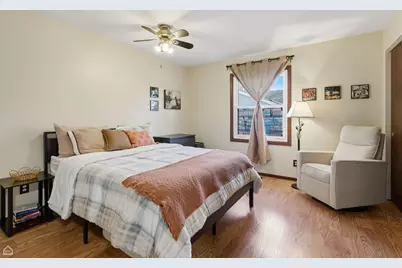 3707 W Bradley Court, McHenry, IL 60050 - Photo 9