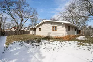 3409 Fairlawn Dr, Glenview, IL 60025 - Photo 19