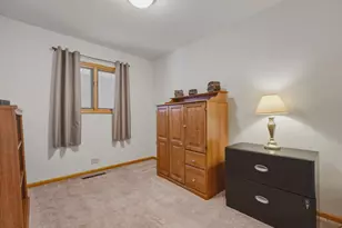 3409 Fairlawn Dr, Glenview, IL 60025 - Photo 15