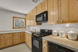 3409 Fairlawn Dr, Glenview, IL 60025 - Photo 11