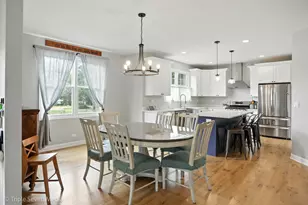 7350 Forest Hill Rd, Burr Ridge, IL 60527 - Photo 15