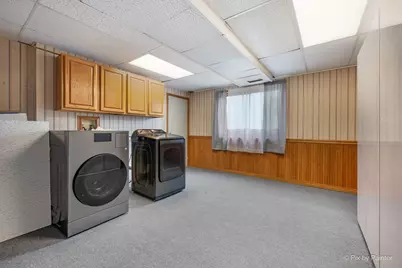 2083 Maplewood Circle, Naperville, IL 60563 - Photo 13