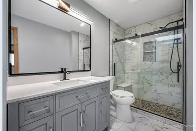 2083 Maplewood Circle, Naperville, IL 60563 - Photo 17