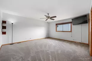 2083 Maplewood Cir, Naperville, IL 60563 - Photo 15