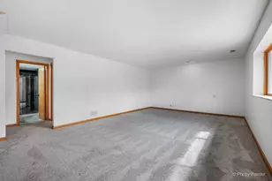 2083 Maplewood Cir, Naperville, IL 60563 - Photo 11