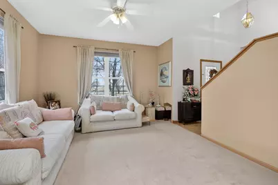 8021 Harrier Avenue, Joliet, IL 60431 - Photo 5