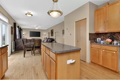 8021 Harrier Avenue, Joliet, IL 60431 - Photo 9
