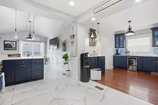 6640 S Kedvale Ave, Chicago, IL 60629 - Photo 7