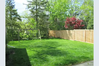 2307 Woodlawn Road, Northbrook, IL 60062 - Photo 7