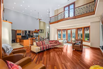 904 S Edgewood Lane, Mount Prospect, IL 60056 - Photo 17