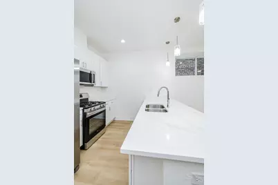 535 N Lawndale Avenue, Chicago, IL 60624 - Photo 5