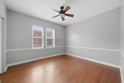 7601 S Essex Avenue #2, Chicago, IL 60649 - Photo 11
