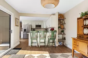 186 Shoreline Rd, Lake Barrington, IL 60010 - Photo 11