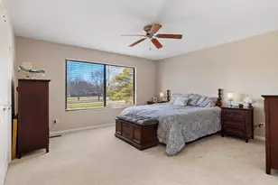 186 Shoreline Rd, Lake Barrington, IL 60010 - Photo 13