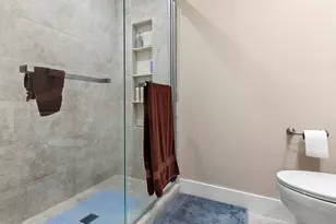 186 Shoreline Rd, Lake Barrington, IL 60010 - Photo 15