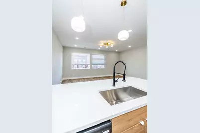 6220 S King Drive, Chicago, IL 60637 - Photo 9