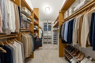 371 W Arboretum Cir, Wheaton, IL 60189 - Photo 25