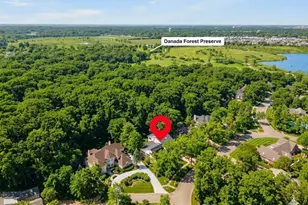 371 W Arboretum Cir, Wheaton, IL 60189 - Photo 43