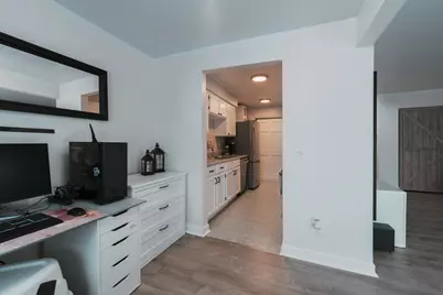 2515 E Olive Street #4H, Arlington Heights, IL 60004 - Photo 17