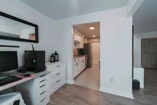 2515 E Olive St, Arlington Heights, IL 60004 - Photo 17