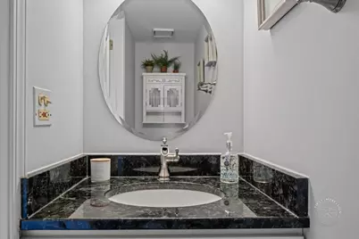 1060 Cliff View Lane, Carol Stream, IL 60188 - Photo 9