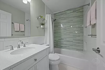 1060 Cliff View Lane, Carol Stream, IL 60188 - Photo 15