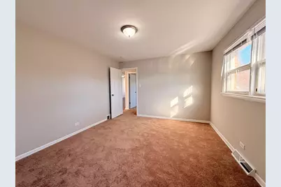 15565 Madison Avenue, Dolton, IL 60419 - Photo 7