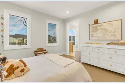 2331 Mohawk Lane, Glenview, IL 60026 - Photo 27