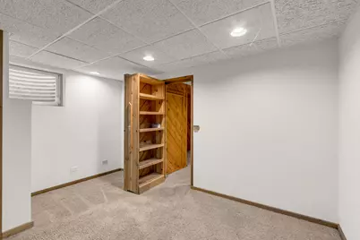 2331 Mohawk Lane, Glenview, IL 60026 - Photo 37