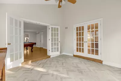 2331 Mohawk Lane, Glenview, IL 60026 - Photo 15
