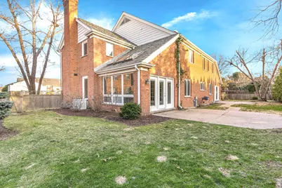 2331 Mohawk Lane, Glenview, IL 60026 - Photo 47
