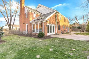 2331 Mohawk Ln, Glenview, IL 60026 - Photo 47