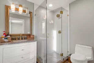 2331 Mohawk Ln, Glenview, IL 60026 - Photo 25