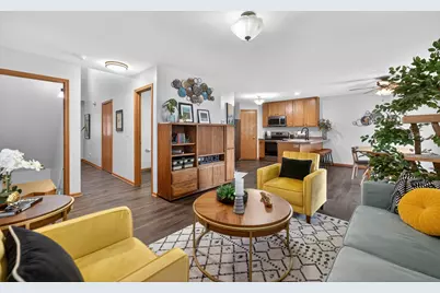 3232 Napa Court, Dekalb, IL 60115 - Photo 5