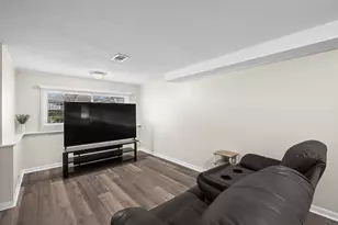 1917 E Pawnee Ln, Mount Prospect, IL 60056 - Photo 19