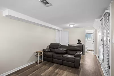 1917 E Pawnee Lane, Mount Prospect, IL 60056 - Photo 17