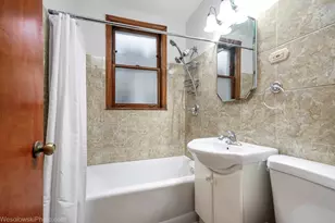 5944 W Foster Ave, Chicago, IL 60630 - Photo 9