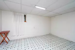 5944 W Foster Ave, Chicago, IL 60630 - Photo 15