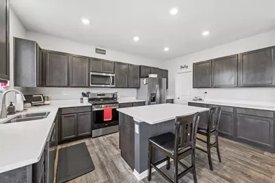 1826 Peyton Terrace, Shorewood, IL 60404 - Photo 9