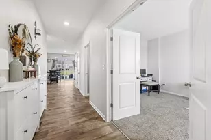 1826 Peyton Terrace, Shorewood, IL 60404 - Photo 3