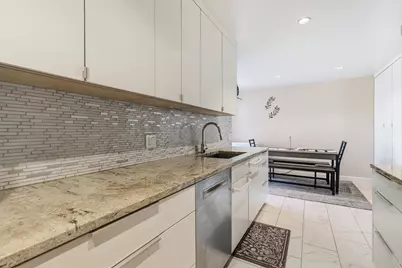 720 Wellington Avenue #405, Elk Grove Village, IL 60007 - Photo 17