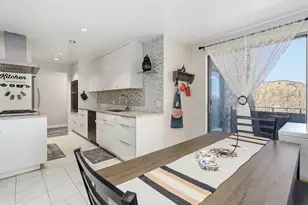 720 Wellington Ave, Elk Grove Village, IL 60007 - Photo 11