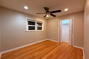 6217 W Peterson Ave, Chicago, IL 60646 - Photo 17