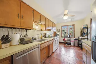 330 N Ferndale Ave, Elmhurst, IL 60126 - Photo 9