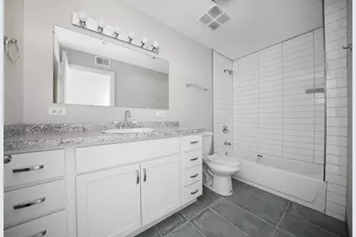 3135 W 95th Street #201, Evergreen Park, IL 60805 - Photo 11