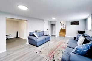 7944 W 82nd St, Bridgeview, IL 60455 - Photo 25