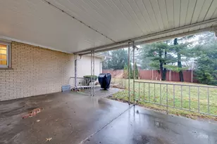 910 S Robert Dr, Mount Prospect, IL 60056 - Photo 23