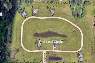 10400 Red Leaf Circle, Lakewood, IL 60014 - Photo 3